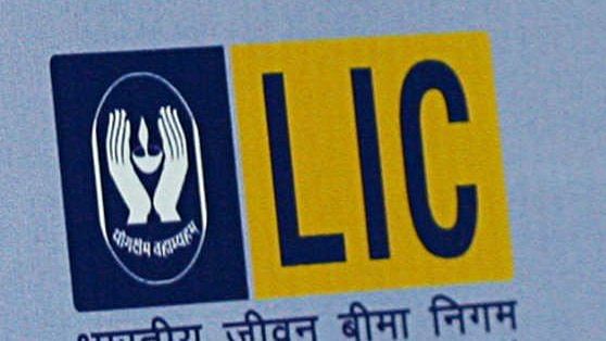 LIC's special scheme: Maturity of 1 crore will provide savings of Rs 2582, separate pension of 6 thousand every month